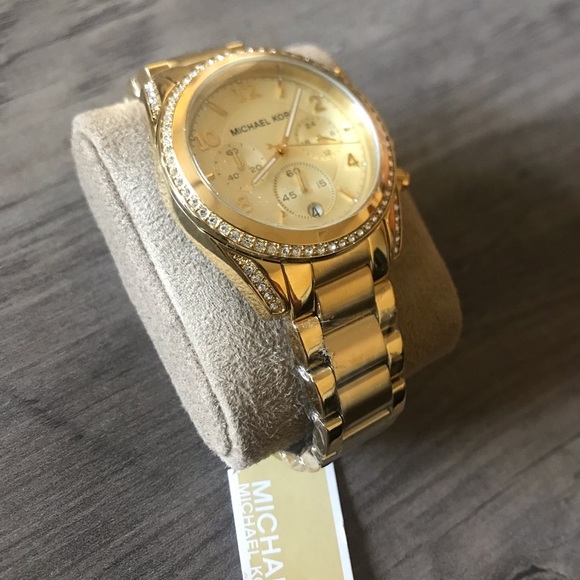 Michael Kors gold plated Chronograph watch - Picture 6 of 7